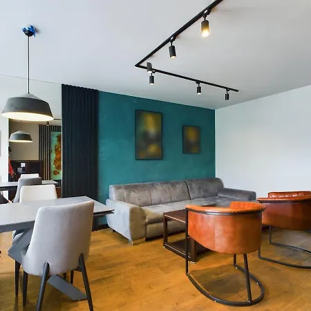 Apartamento City Chic Apartment - Comfortable Apartment #3 Rooms #2 Bathrooms #Free Parking #Self Check-In *