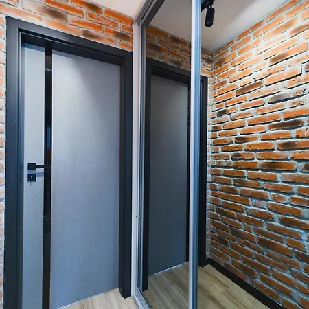 City Chic Apartment - Comfortable Apartment #3 Rooms #2 Bathrooms #Free Parking #Self Check-In *