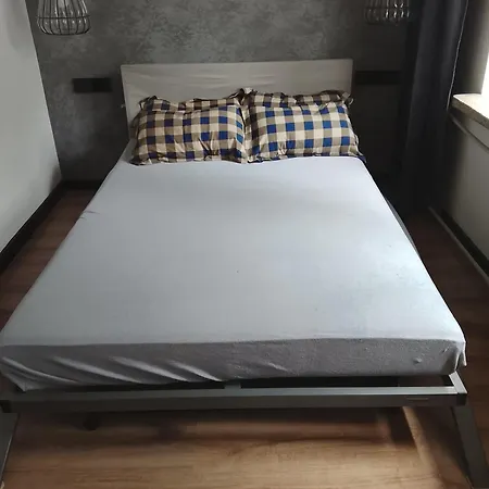 City Chic Apartment - Comfortable Apartment #3 Rooms #2 Bathrooms #Free Parking #Self Check-In *